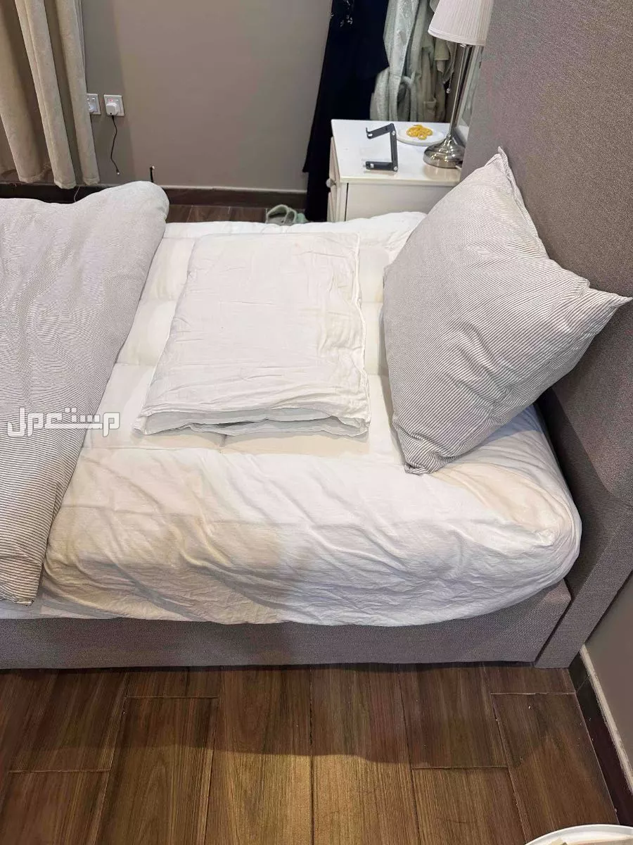 سرير ومرتبه مقاس 120 للبيع في الخبر بسعر 1100
