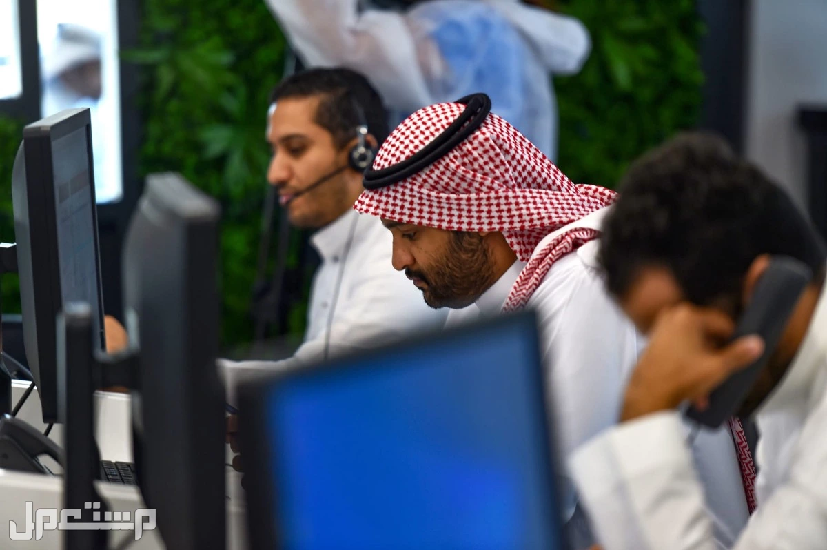 موعد دوام الموظفين بعد إجازة عيد الفطر 2025 موعد العودة للعمل بعد اجازة عيد الفطر