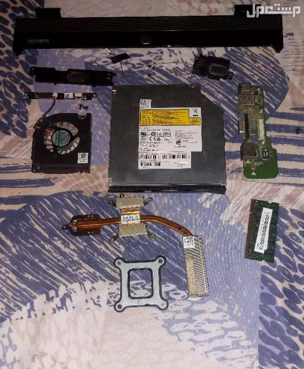 قطع جهاز كمبيوتر دل فئة (INSPIRON. 1545 )