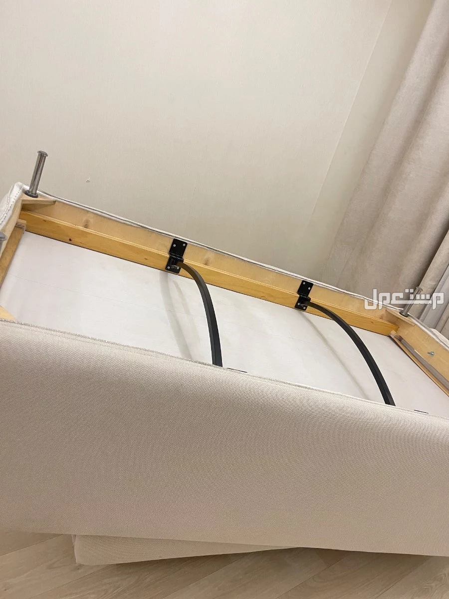 عاجل كنب ايكيا ومرايا للبيع في جدة بسعر 1500 ريال سعودي