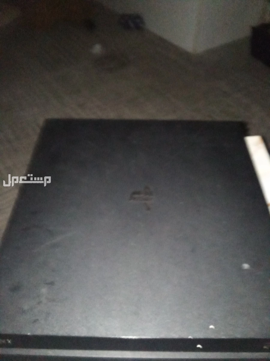 سوني فور برو 1 تيرا بايت مع يد