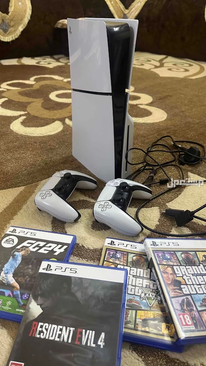 سوني فايف سليم نظيف  في المدينة المنورة بسعر ألفين ريال سعودي