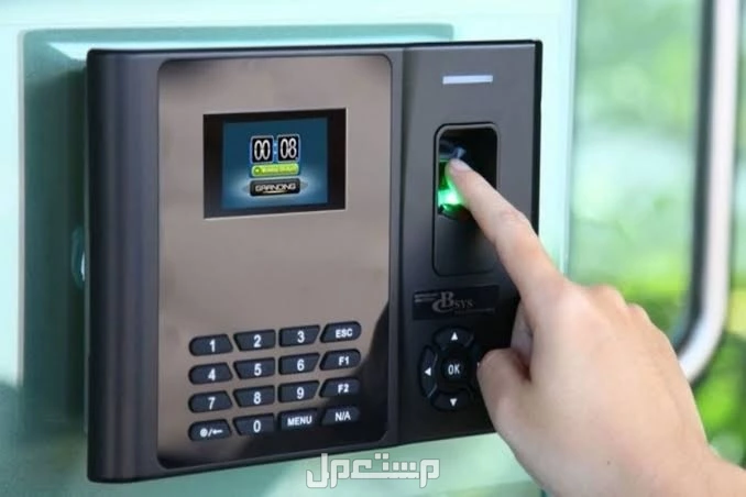 جهاز بصمه الاصبع والوجه والكارت والرقم السري في الرياض