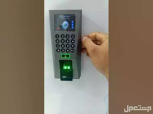 أكسس كنترول بالبصمه والكارت والرقم السري في الرياض