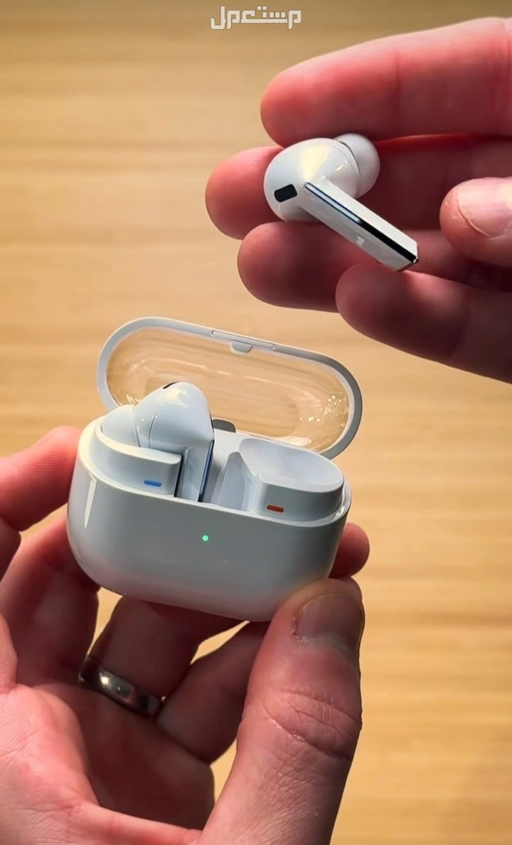 earbuds Samsung ايربودز سامسونج جلاكسي برو 3 فى مصر متاح الشحن