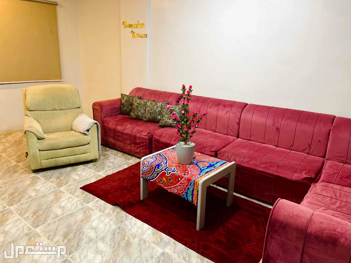 كنب مجلس ركنة فالقطيف حي مياس 280 ريال