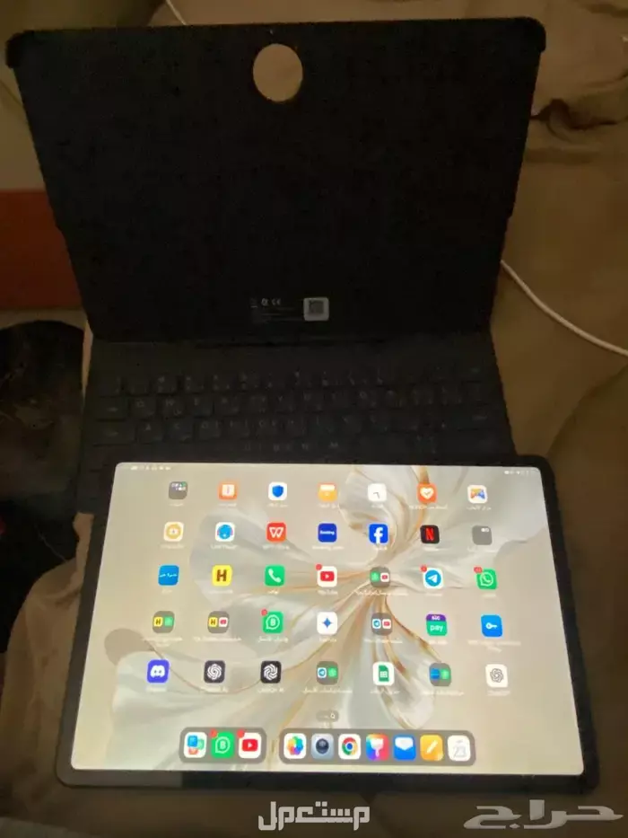 هونر باد 9 honor pad9 للبيع نظيف جدا