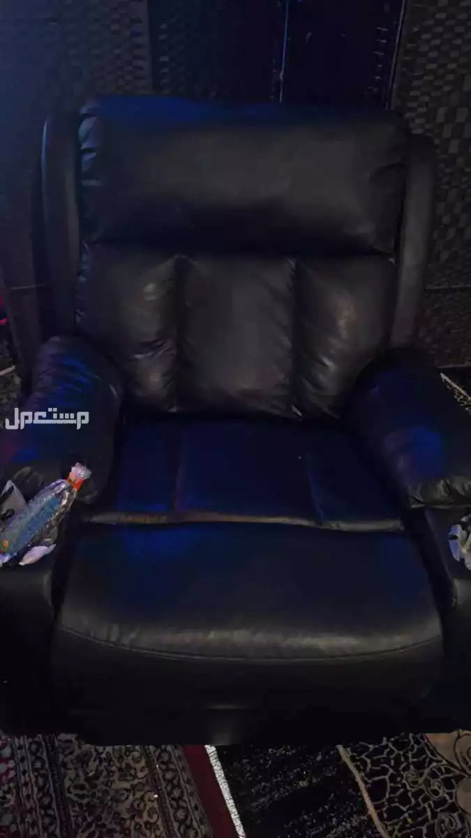 كرسي هزاز مساج استرخاء نظظيف الجديد قمته 1199 في الرياض بسعر 600 ريال سعودي