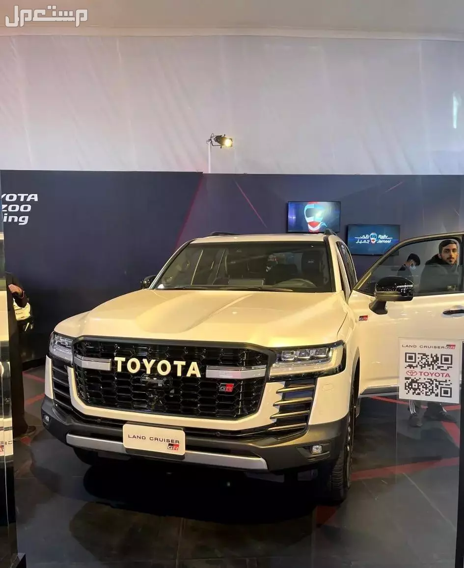 ما هي السيارات الأعلى قيمة عند إعادة البيع في السعودية؟ صور تويوتا لاند كروزر 2025