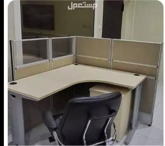أثاث مكتبي كامل طاولات حواجز و كراسي في الرياض offices tables partitions chairs