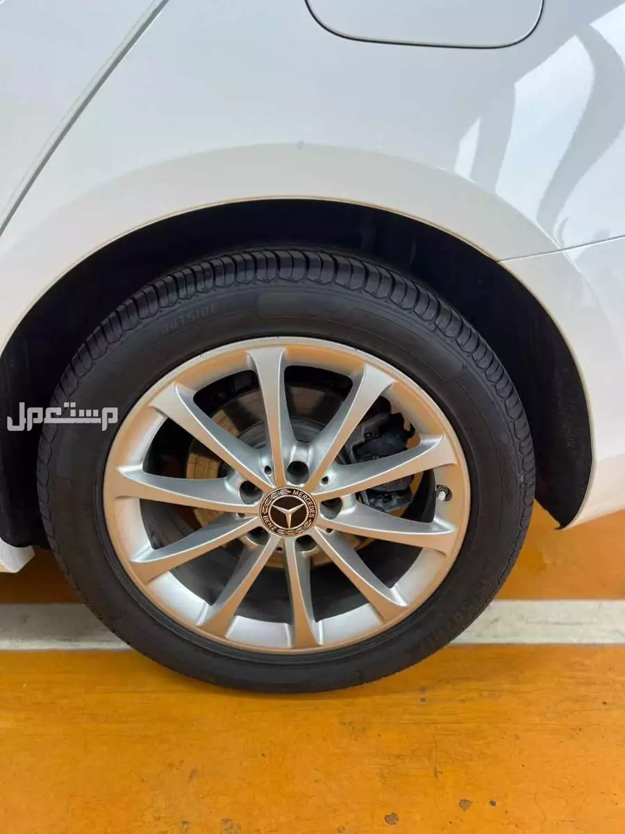 مرسيدس بنز A-Class 2020 في احد المسارحة بسعر 115 ألف ريال سعودي