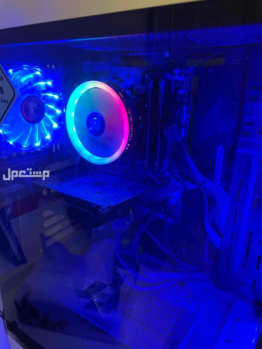 بي سي مع شاشة و كيبورد ريد راقون و ماوس لوجتيك في جدة