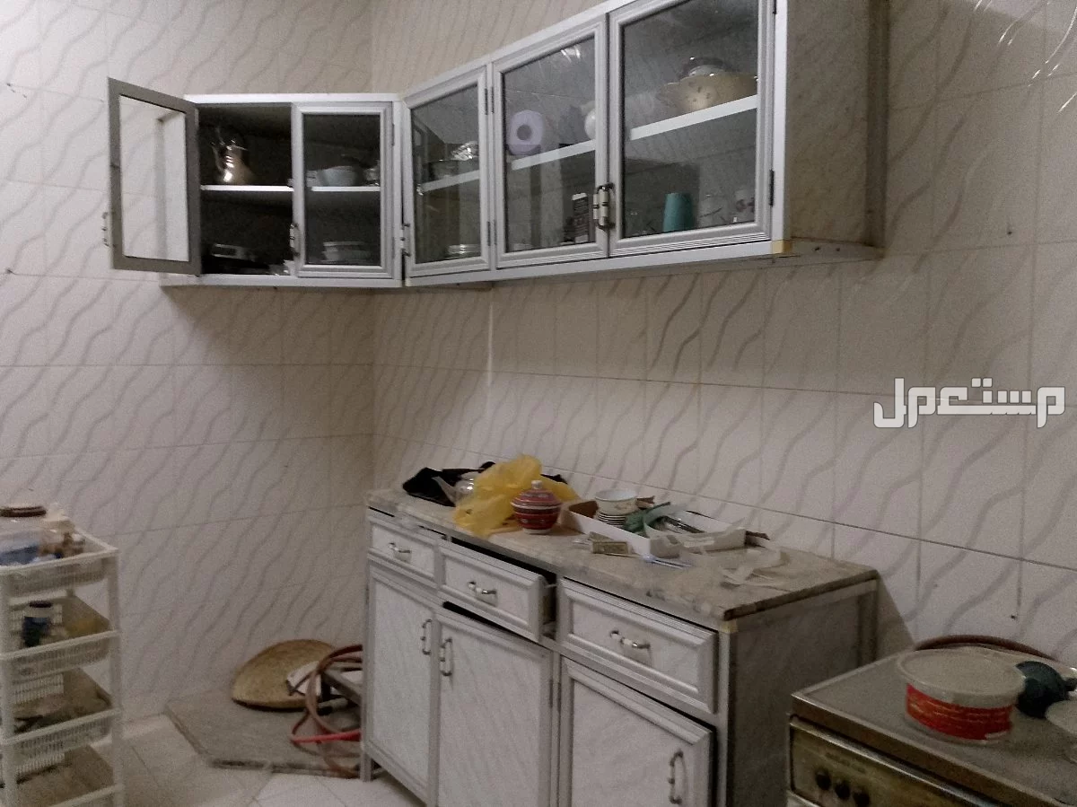 مطبخ + ثلاجه+ فرن + مسدس لحام + عربية تسوق  / للبيع