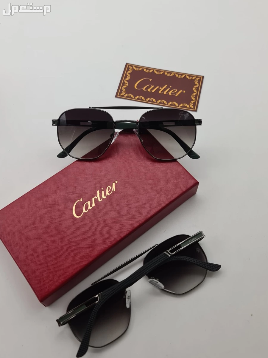نظارات__ رجالي..  جديده من كاريتر.. مع جميع ملحقات الماركه.. **السعر100ريال..