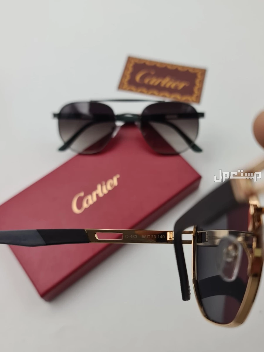 نظارات__ رجالي..  جديده من كاريتر.. مع جميع ملحقات الماركه.. **السعر100ريال..