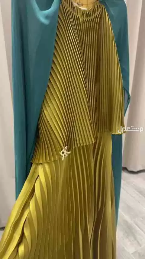 فستان من بوتيك رغد الخريف للبيع ب470