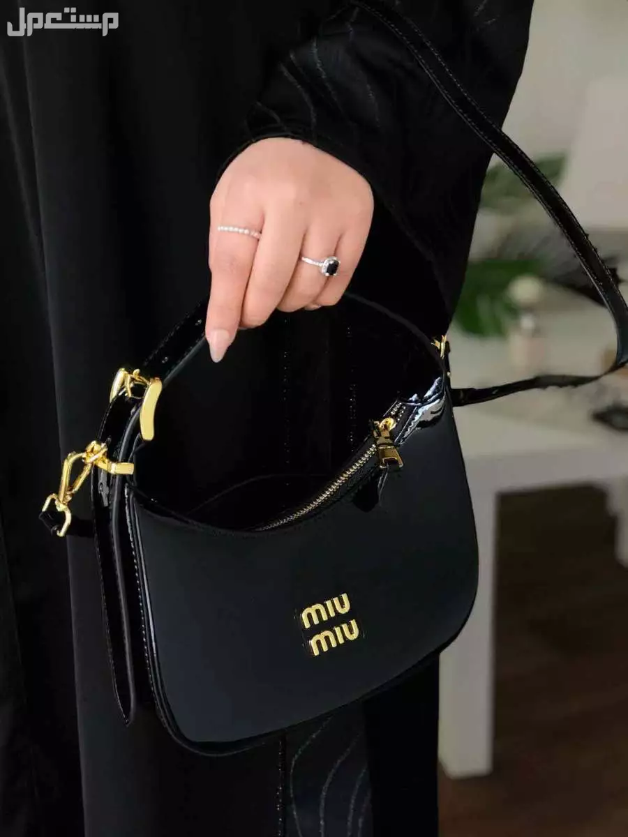 شنط ميو ميو ماستر كوالتي لونين اسود واحمر