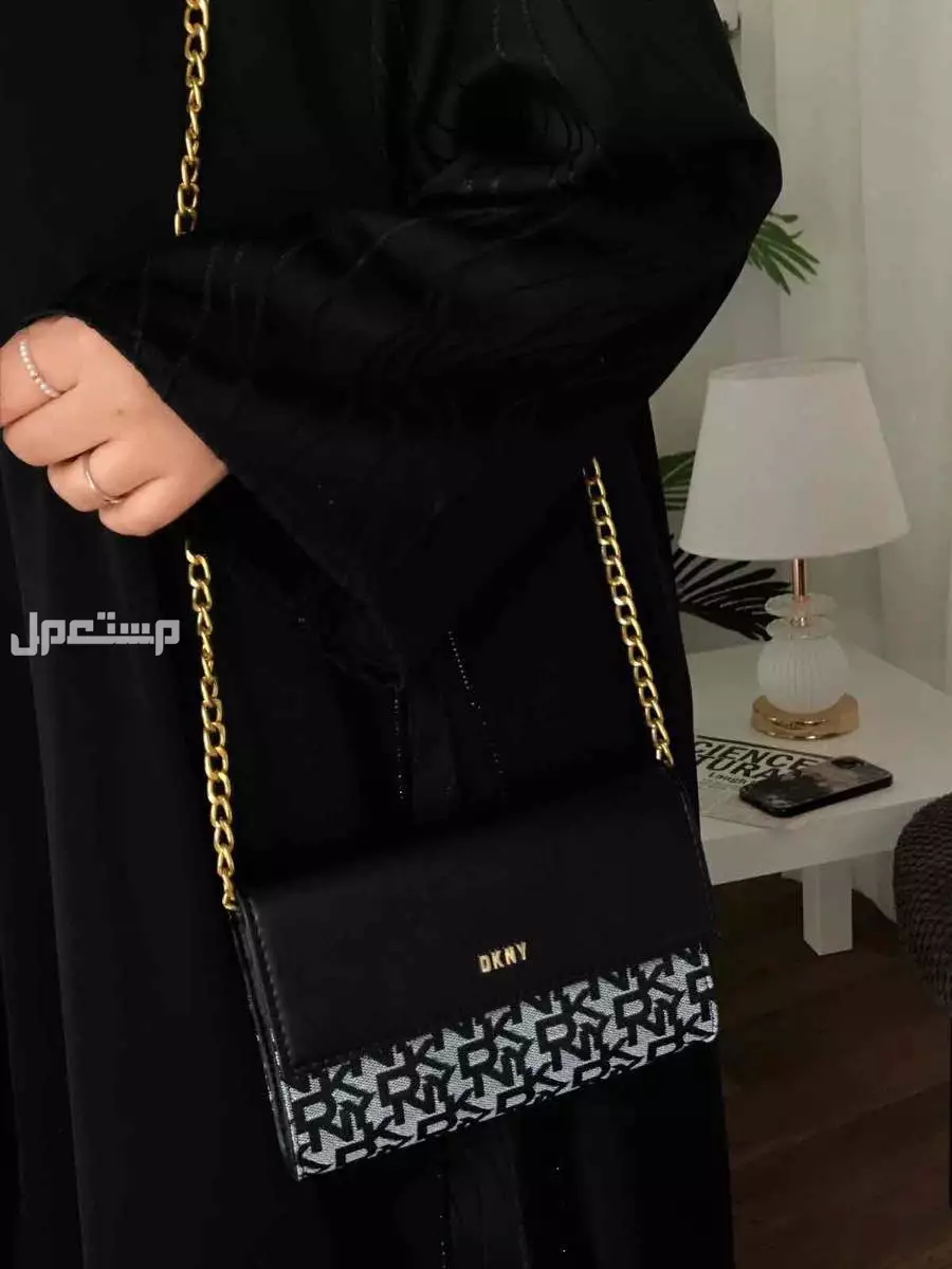 شنط ماركة دكني ماستر كوالتي مع البكس