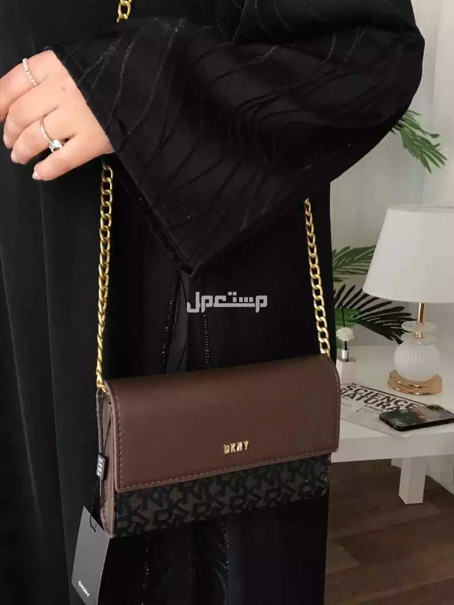 شنط ماركة دكني ماستر كوالتي مع البكس
