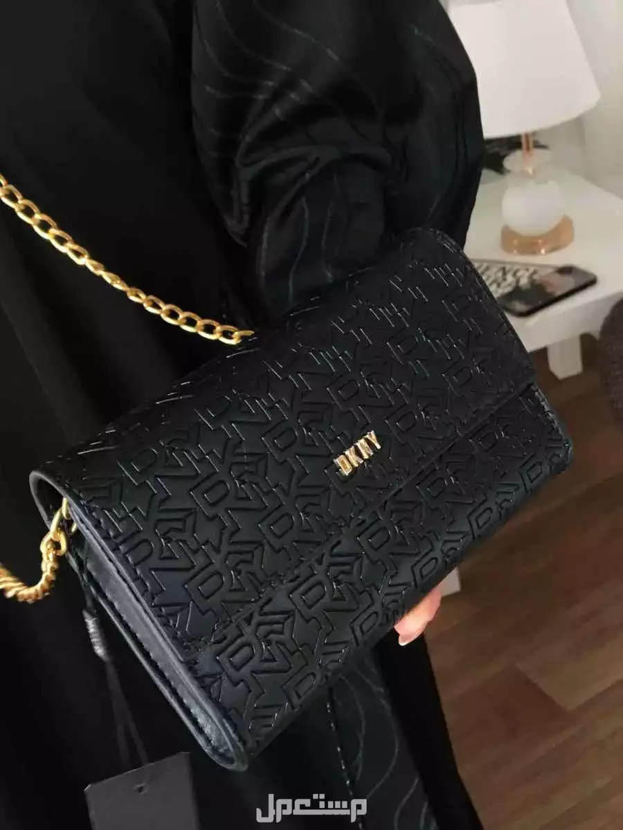 شنط ماركة دكني ماستر كوالتي مع البكس