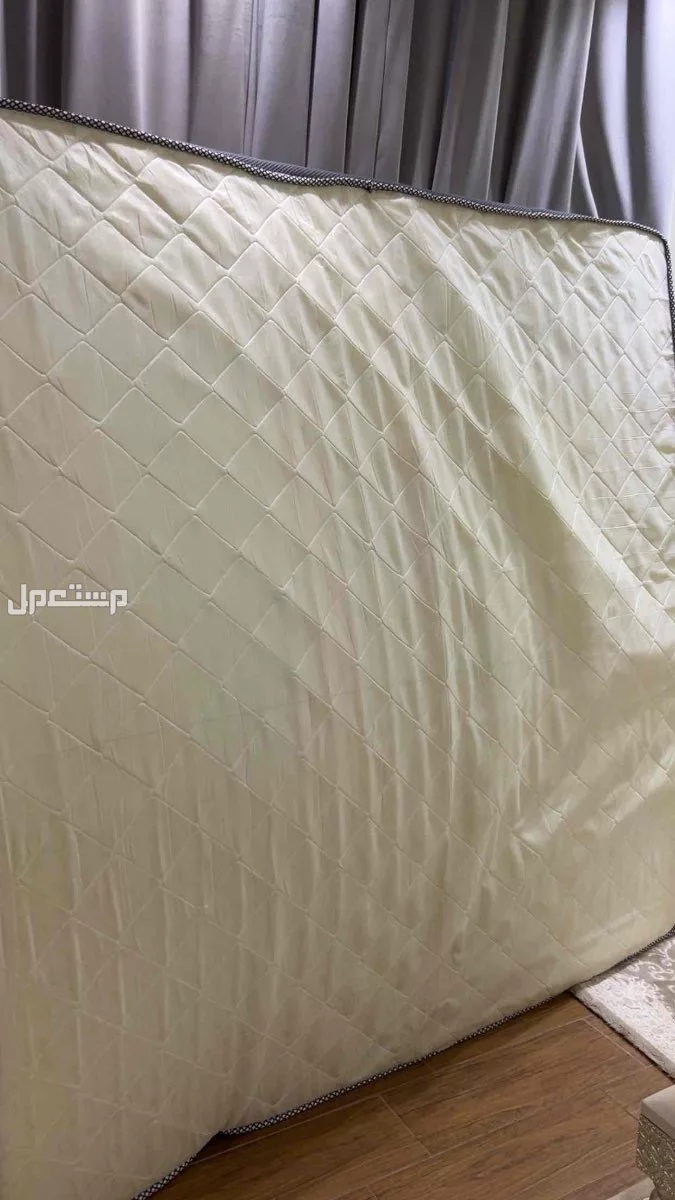 مرتبه سرير نفرين مقاس 200 في 200