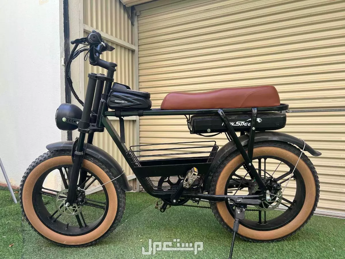 في جدة بسعر 1700 ريال سعودي دباب و دراجة كهربائية 2 في واحد
