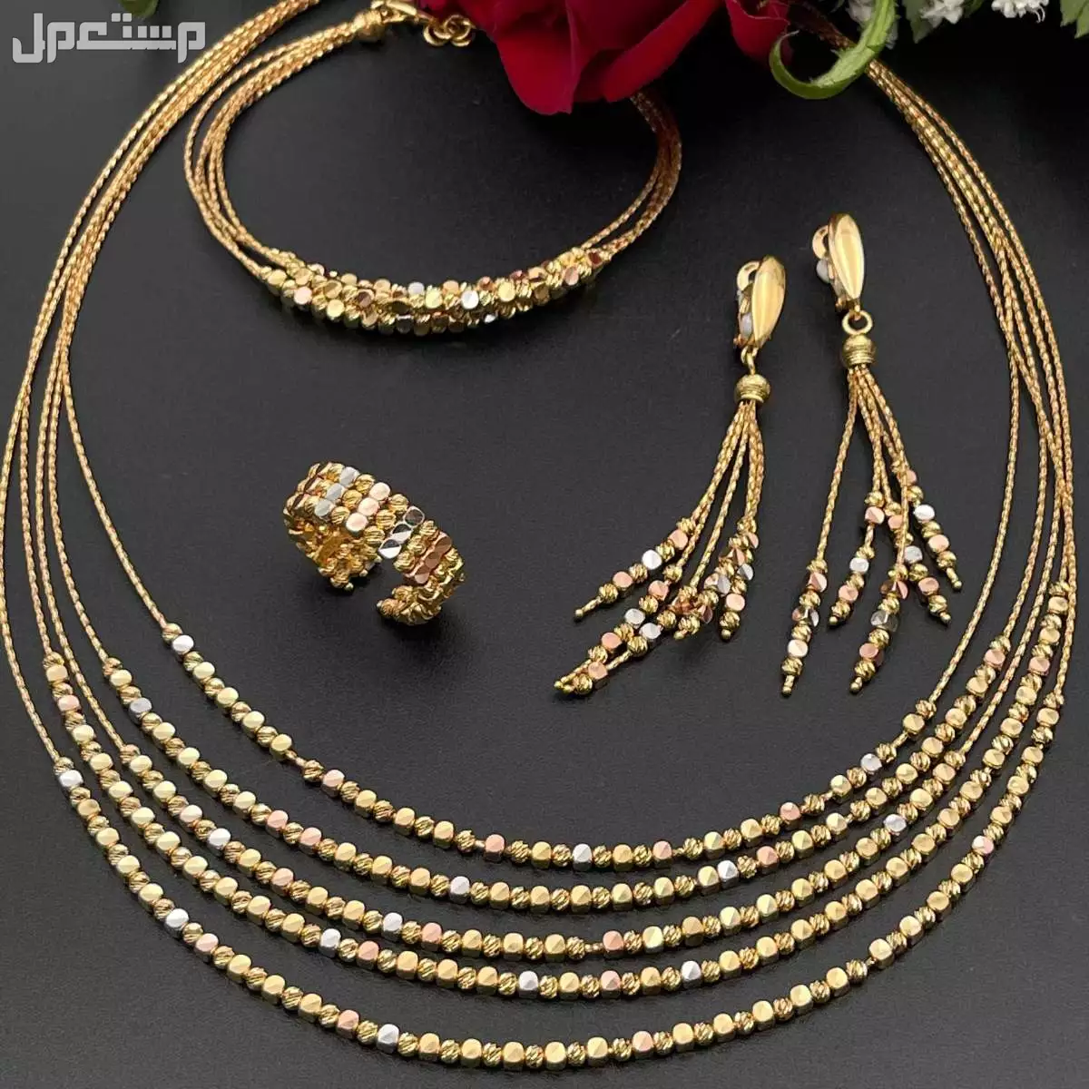 عروض يوميه وأسبوعية وشهريه جوائز وتخفيضات  ذهب صافي عيار 21 او 18