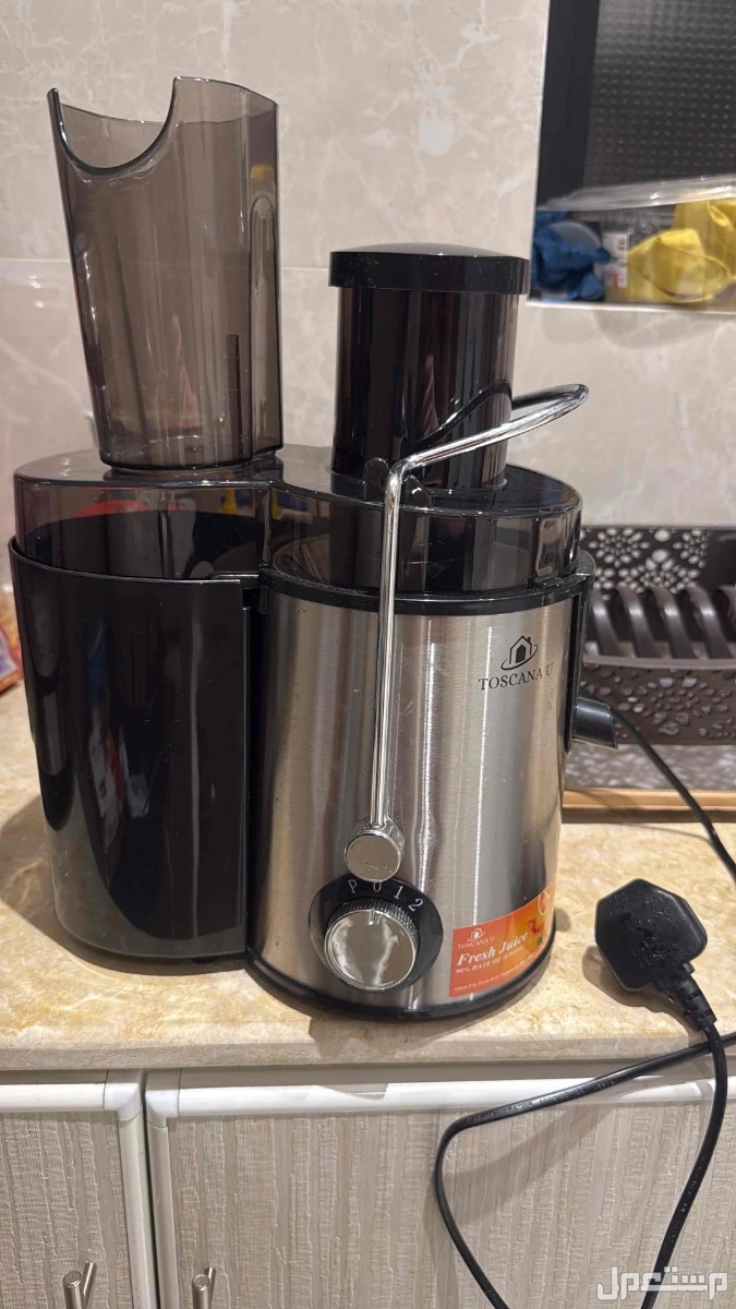 Juicer - عصارة كهربائية للعصير غير مستعملة ب100 ريال