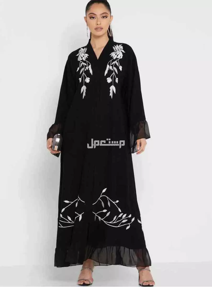 عباية مطرزة بحواف كشكش في الأحساء بسعر 65 ريال سعودي