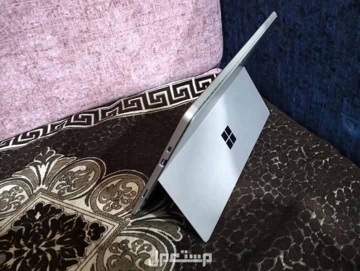 للبيع Microsoft surface pro 7 جيل عاشر i3