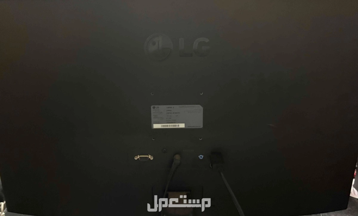 LG 27 بوصه دقتها FHD 1080 في الرياض بسعر 600 ريال سعودي