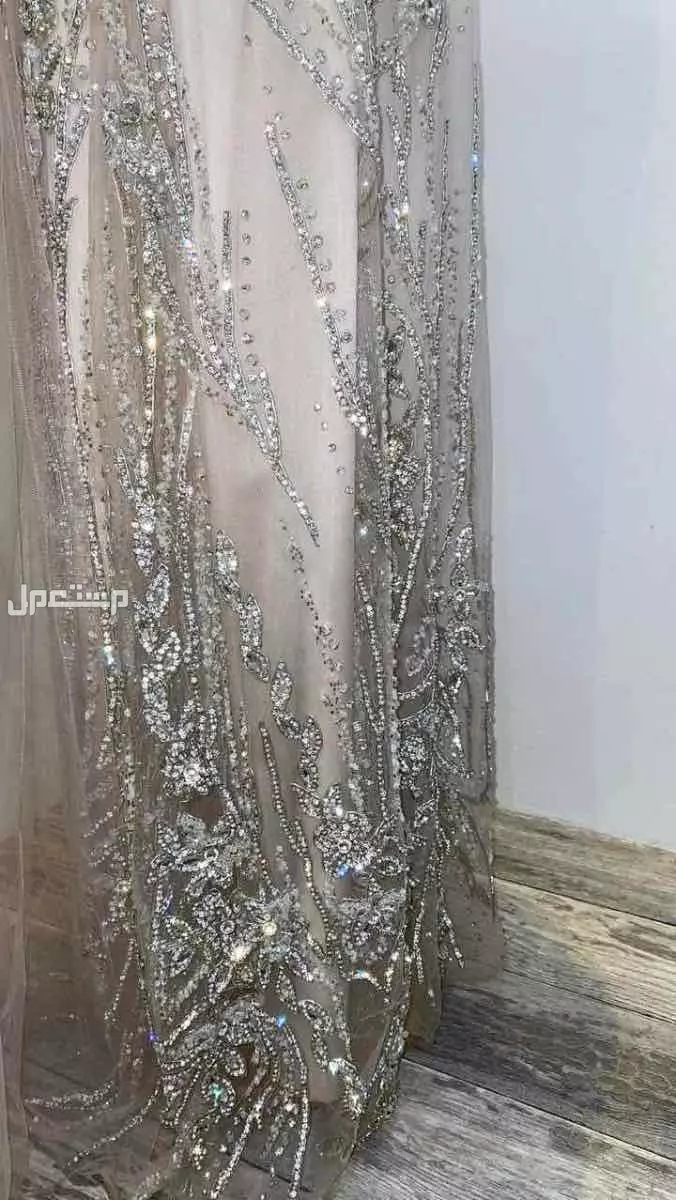 فستان زواج  في الرياض بسعر ألفين ريال سعودي تحت