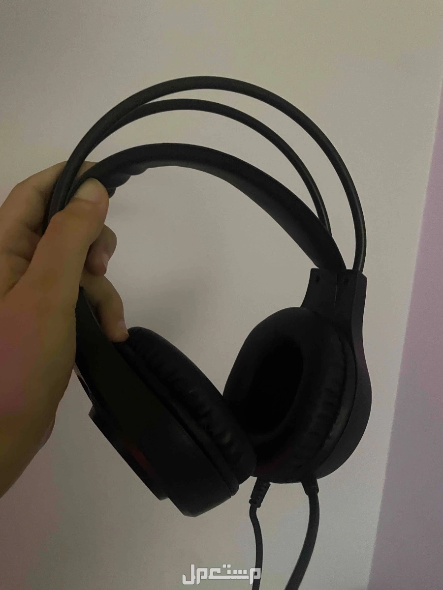 بي سي في حاله ممتازه في الرياض بسعر 3400 ريال سعودي سماعات في حاله ممتازه