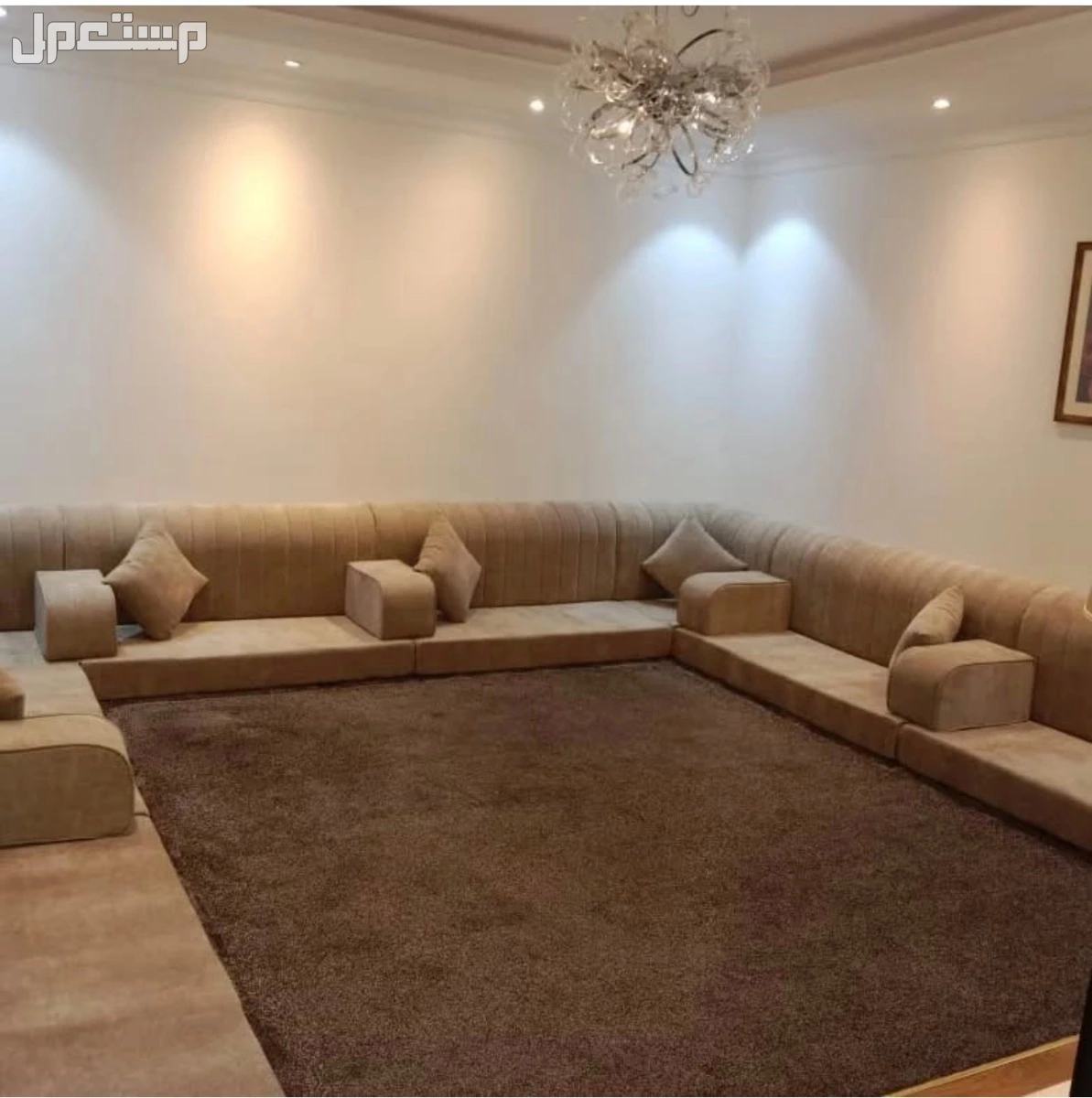 مفروشات الرياض تفصيل جميع انواع الكنب والجلسات الارضي والس