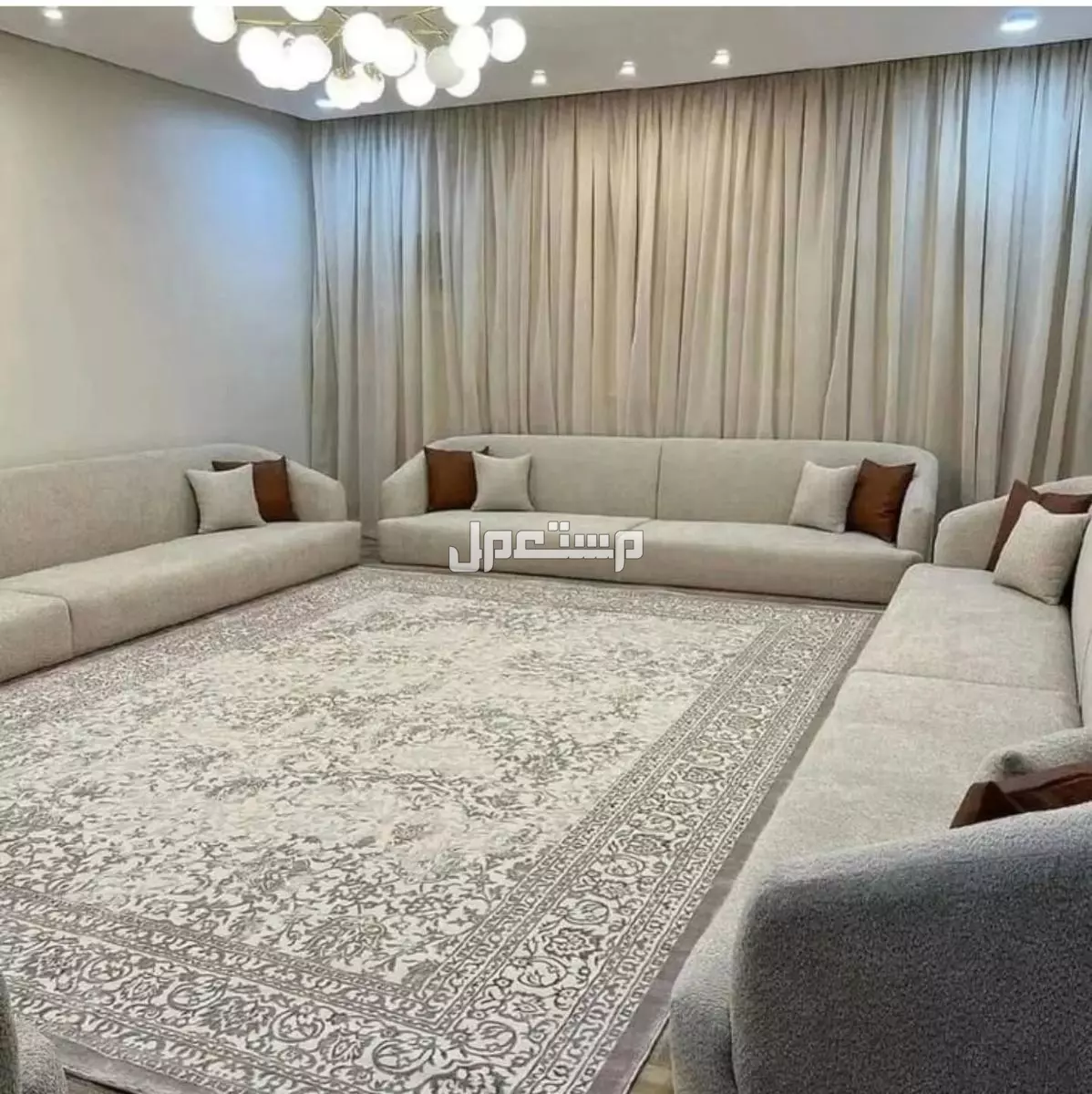 مفروشات الرياض تفصيل جميع انواع الكنب والجلسات الارضي والس
