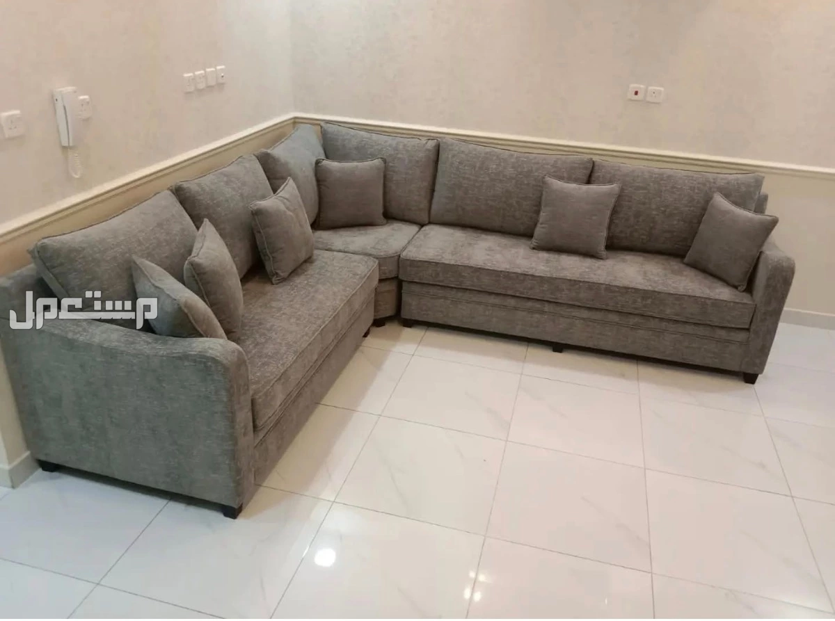 مفروشات الرياض تفصيل جميع انواع الكنب والجلسات الارضي والس