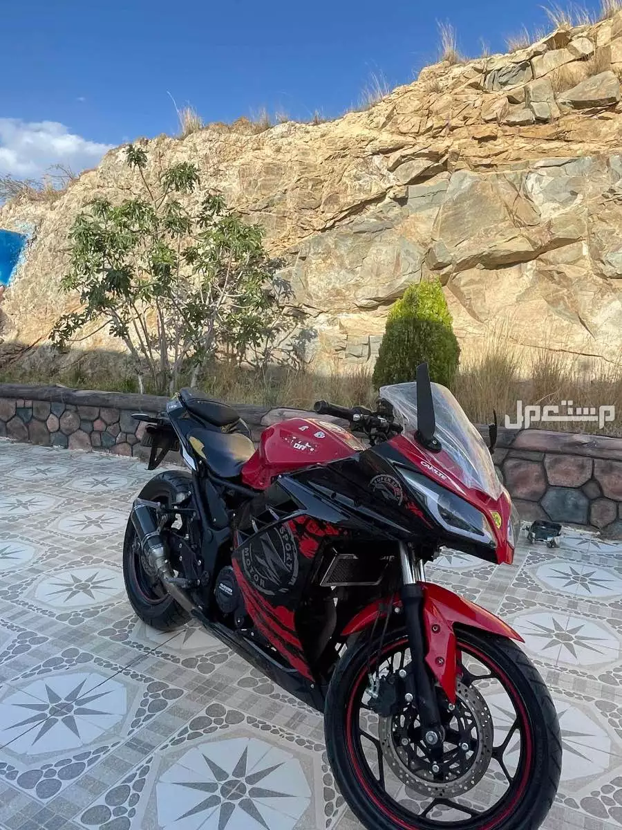 للبيع دباب ريس 250 XRZ نضيف على السوم