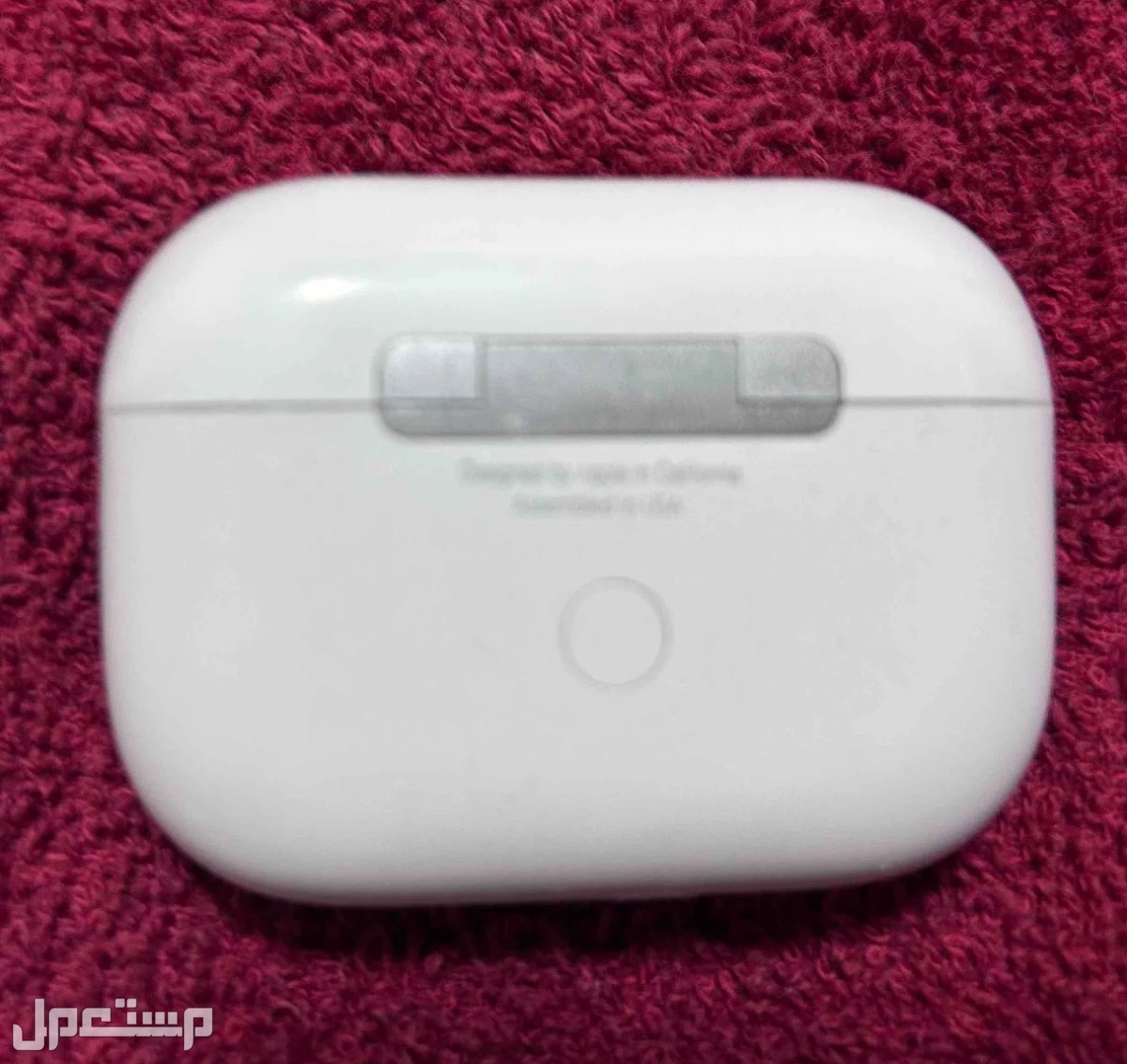 سماعه ابل Airbods pro الاصدار الاخير استعمال شهر  وضمان حتى 2025/8/7