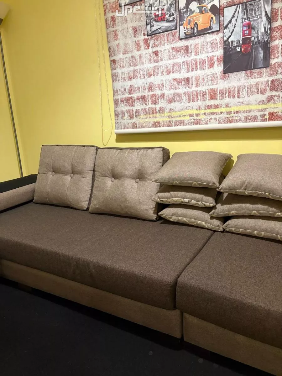 Sitting room sofa set for sale, مجلس للبيع