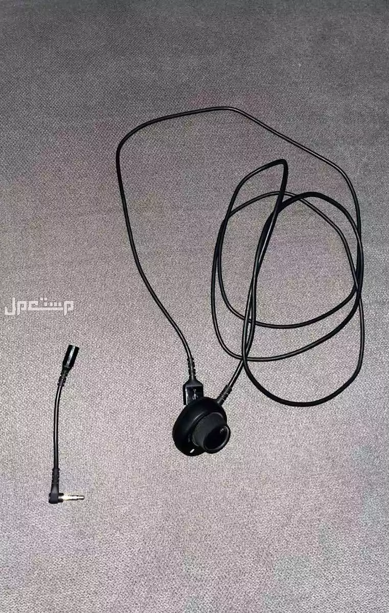 سماعة ARCITS 5 في الخرج على أعلى سومة