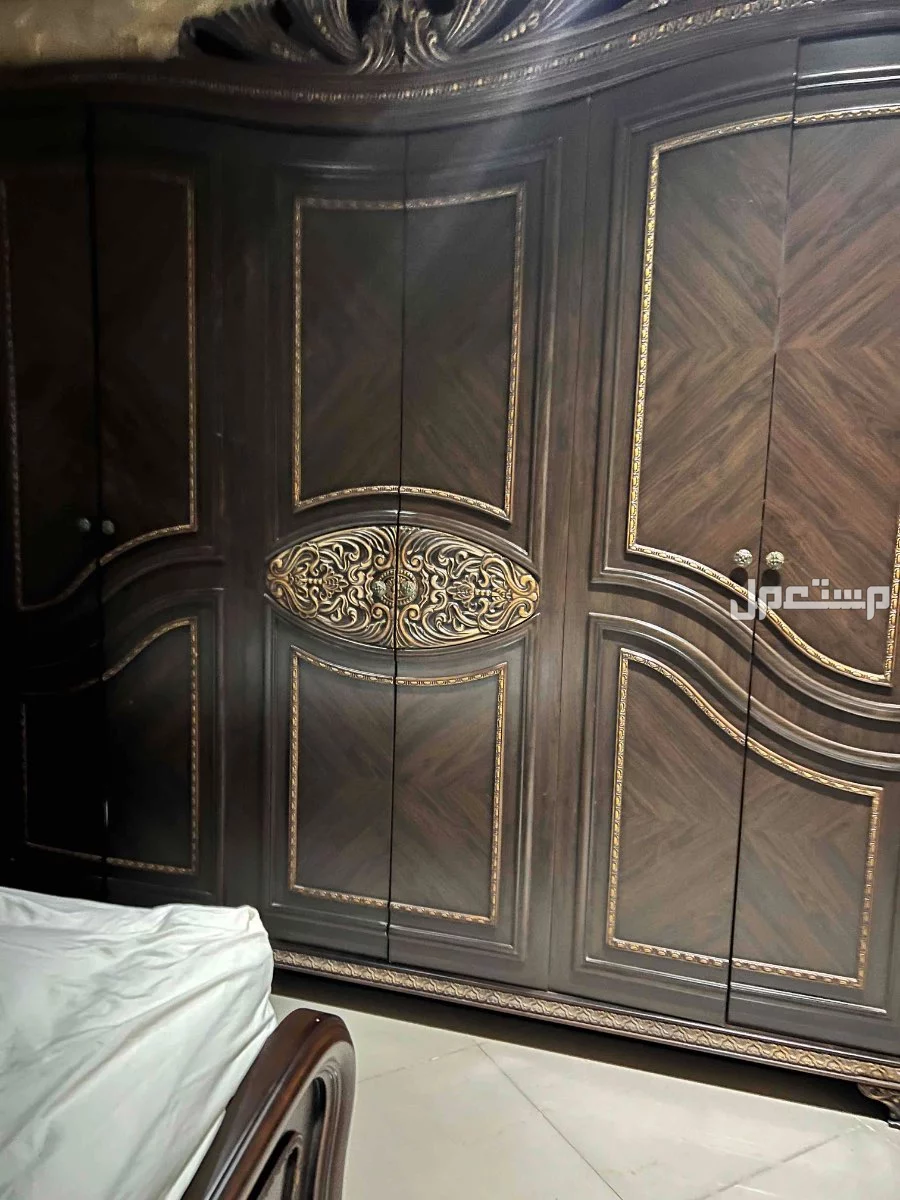 غرفة نوم كلاسيك من الفطيمي جيدة جدا
