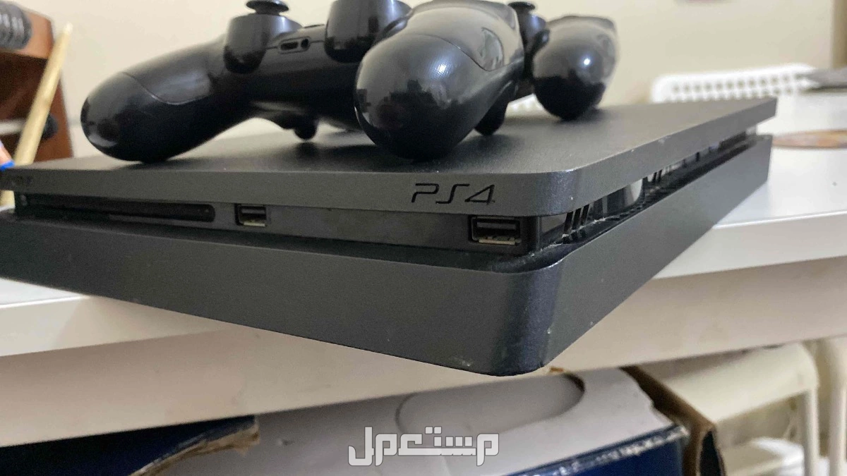 سوني 4 سليم مع يدين سعر خيالي في جدة بسعر 600 ريال سعودي