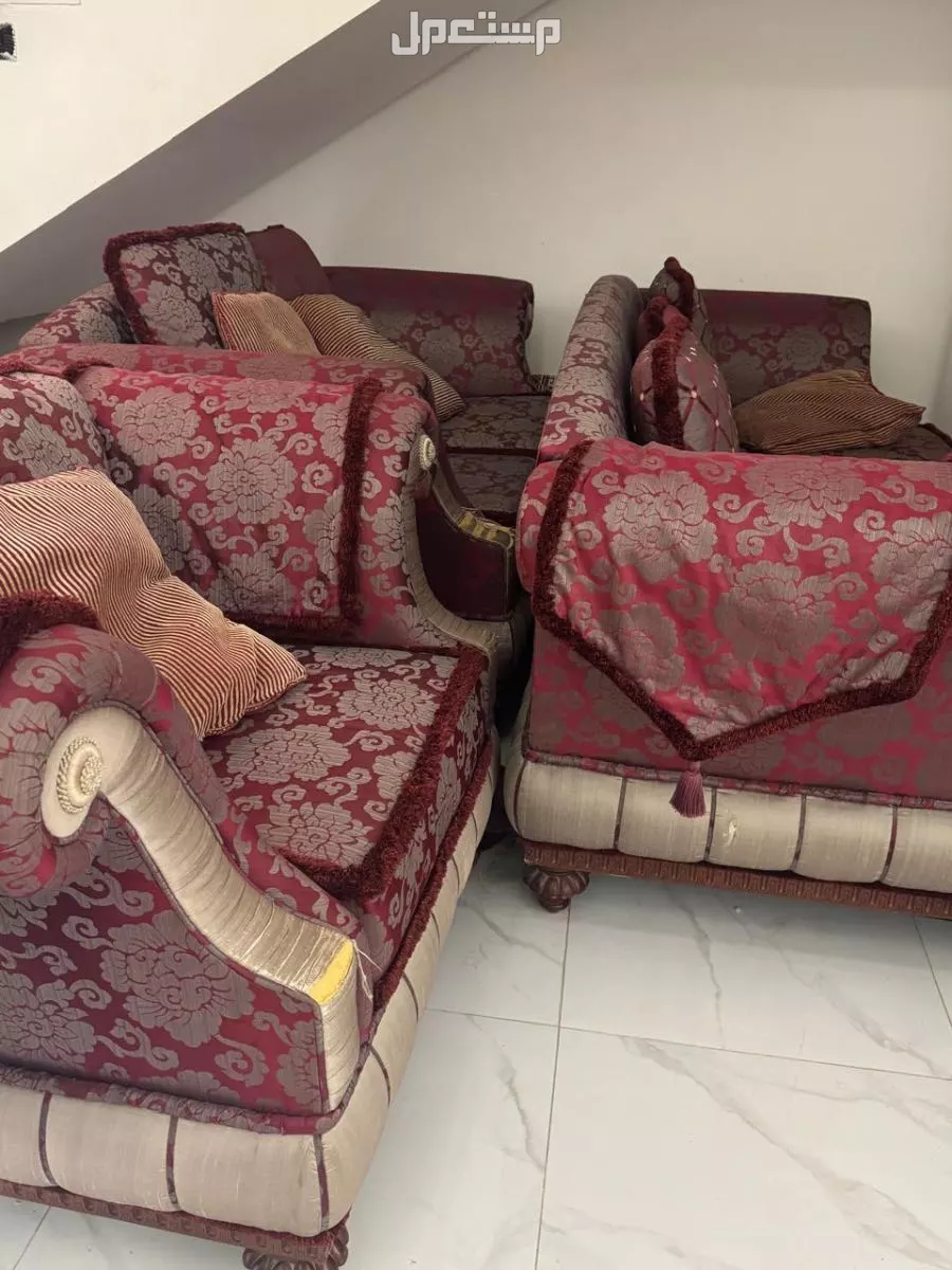 طقم كنب العبداللطيف بسعر 2400 الشرقيه الجبيل