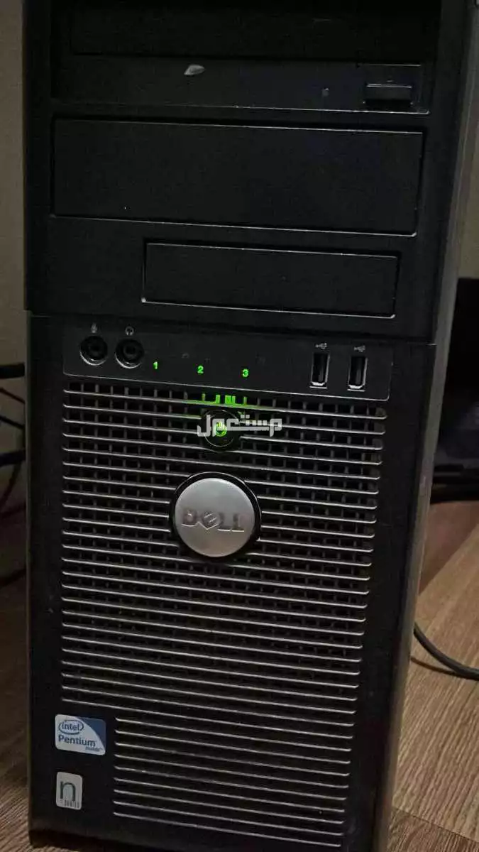 كمبيوتر مكتبي ديل قابل لتفاوض ب 300