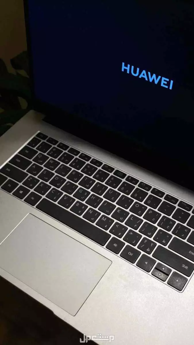لابتوب نظيف استخدام خفيف – شغال 100% وبدون خدوش