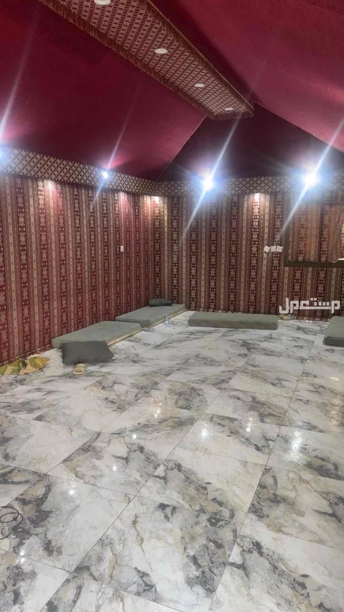 الرياض حي غرناطه مخرج 8   في الرياض بسعر 5 آلاف ريال سعودي