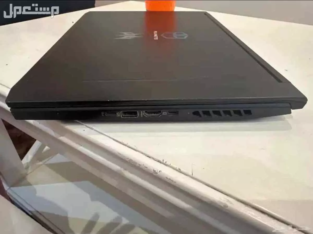لابتوب قيمنق بريداتور هيليوس 300 في جدة بسعر 5 آلاف ريال سعودي قابل لتفاوض