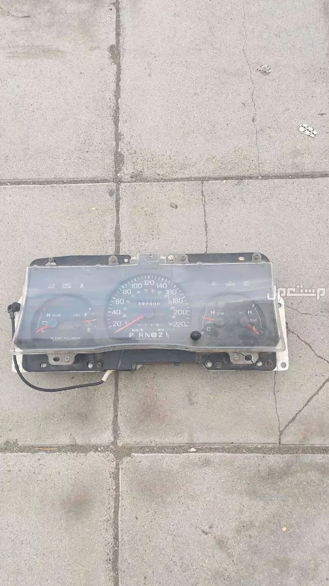 قطع غيار فورد عداد بوليسي ومروحه مع جرم