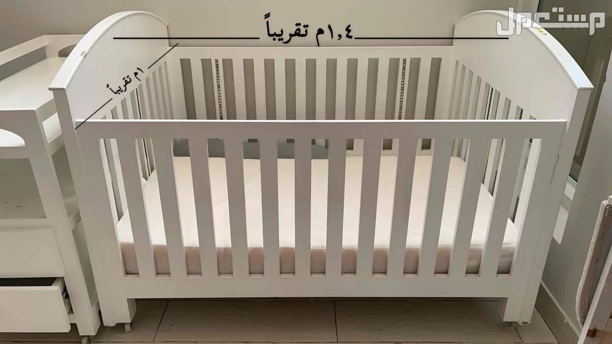 سرير أطفال (مستويات) .. مع طاولة تغيير وأدراج .. في الرياض بسعر 680 ريال سعودي في الرياض بسعر 680 ريال سعودي