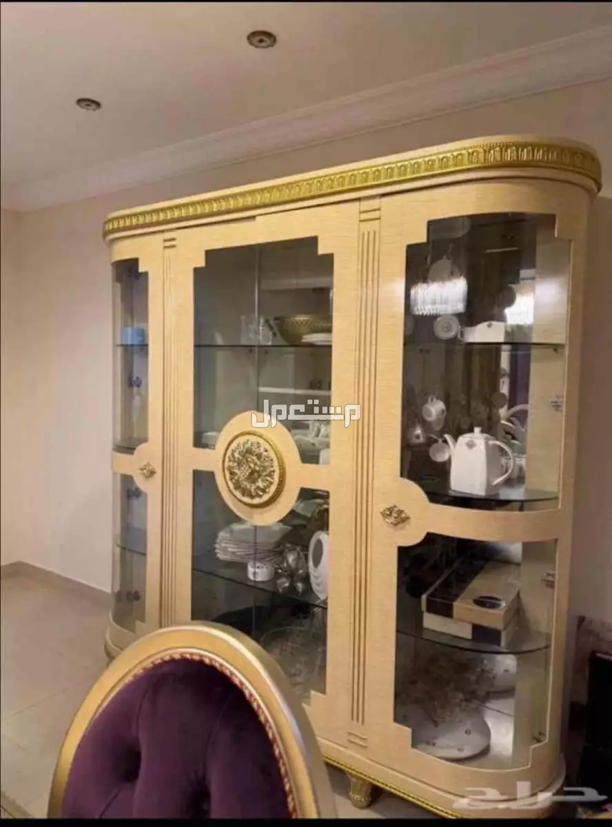 طاولات طعام في الخبر بسعر 6000 ريال سعودي